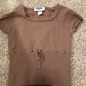 RSQ Brown Sweater with Ribbed Knit and Cap Sleeves